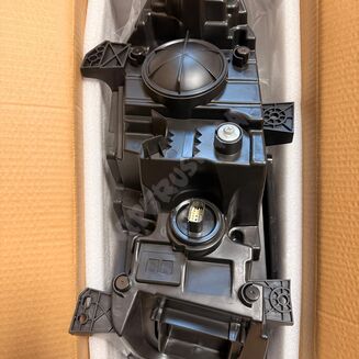 Lampa lewa Halogenowa +DRL 68214397AE - 2