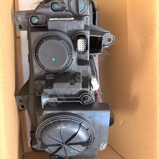 Lampa przednia lewa Xenon 68085419AG - 4