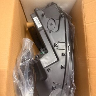 Lampa przednia Lewa Ciemna 68085141AL - 3