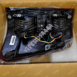 Lampa tył prawa + lewa 68531047AA+ 68531046AA - 3