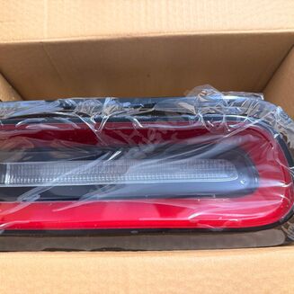 Lampa tył/tylna LH Led 68510771AA - 2